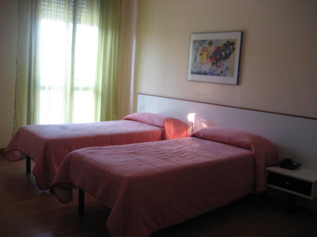 Hotel Ristorante Klaus 波尔图托尔 客房 照片